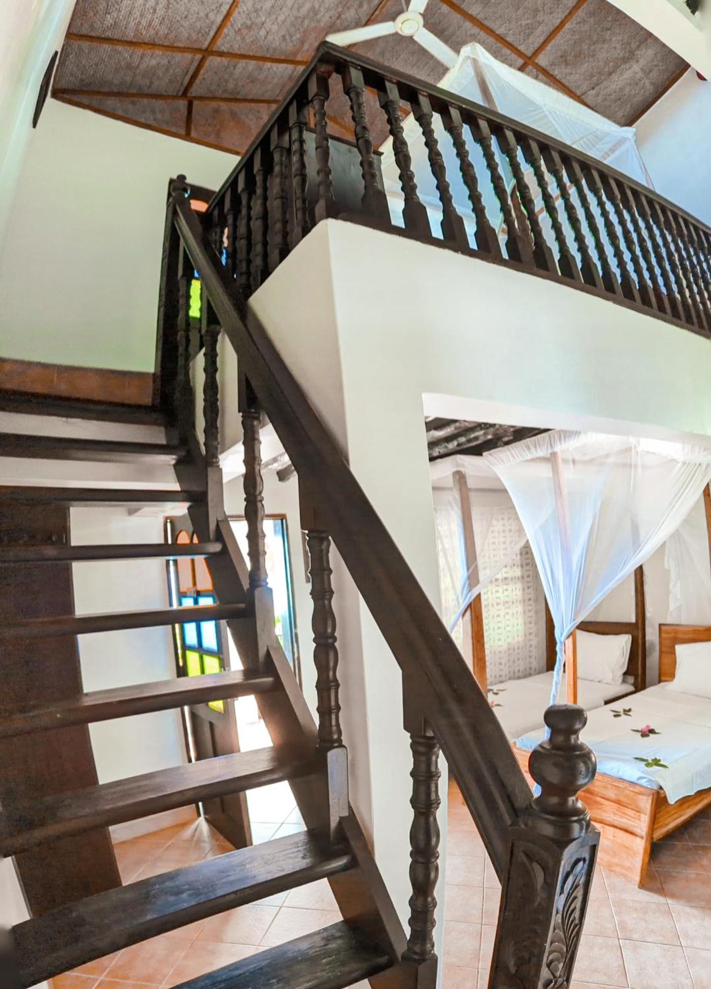 Mnarani Beach Cottages Nungwi Luaran gambar