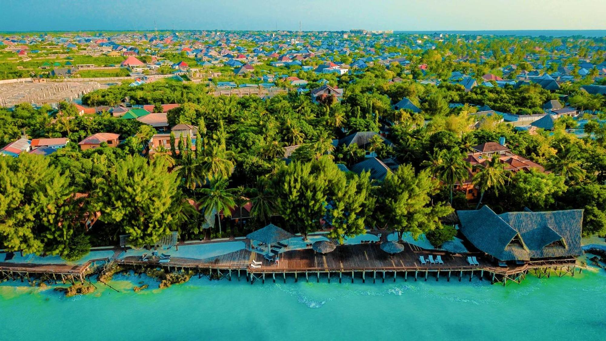 Mnarani Beach Cottages Nungwi Luaran gambar